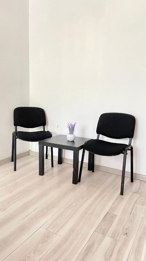 Bucharest Trip Apartment Bagian luar foto