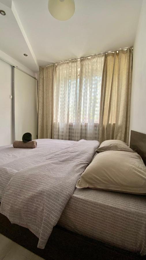 Bucharest Trip Apartment Bagian luar foto