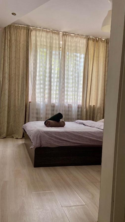 Bucharest Trip Apartment Bagian luar foto